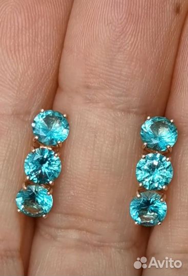 Золотые серьги