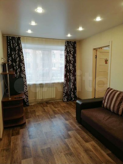 2-к. квартира, 44 м², 1/5 эт.