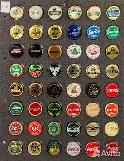 Коллекция пивных пробок 495 штук в альбомах