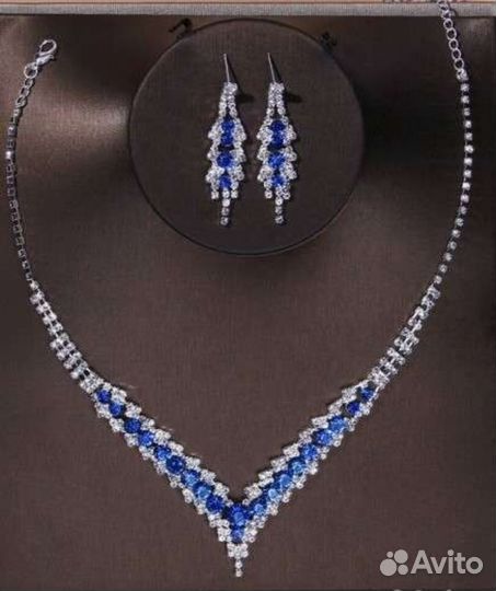 Колье ожерелье бижутерия