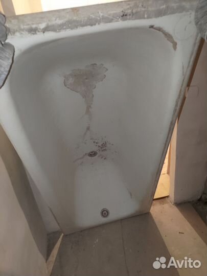 Ванна чугунная