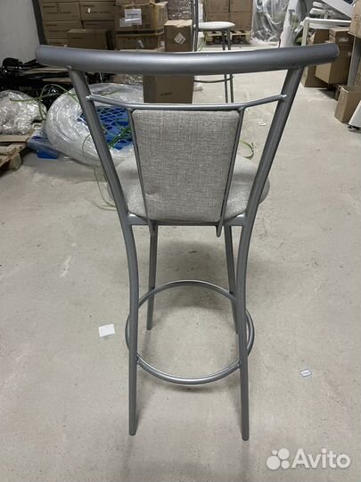 Барные стулья
