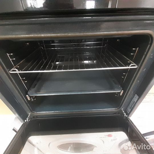 Духовой шкаф Samsung BFN 1352B