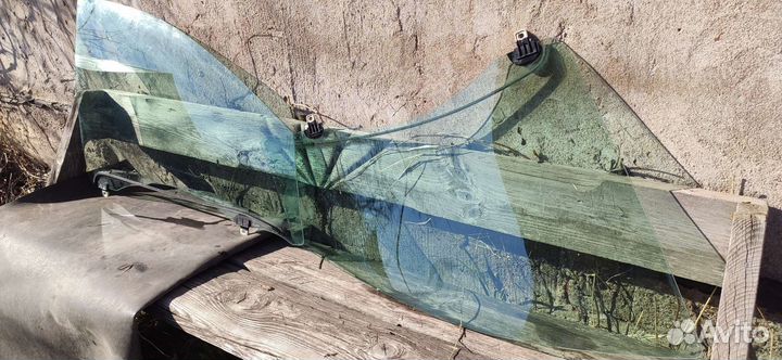 Боковое стекло переднее renault megane 3