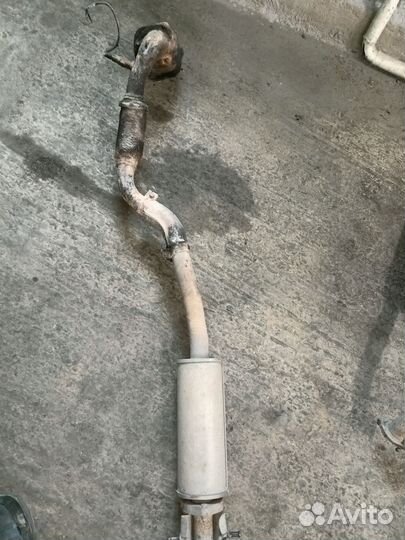 Chevrolet lachetti 10г. Глушитель