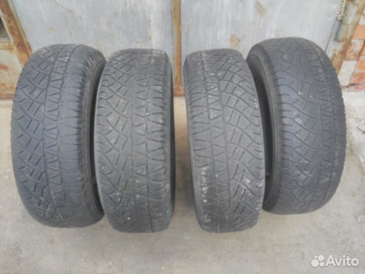 Michelin Latitude Cross 245/70 R16 111H