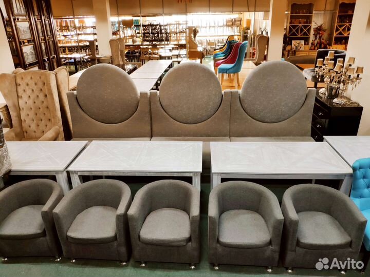 Закрылся ресторан. Продаю мебель