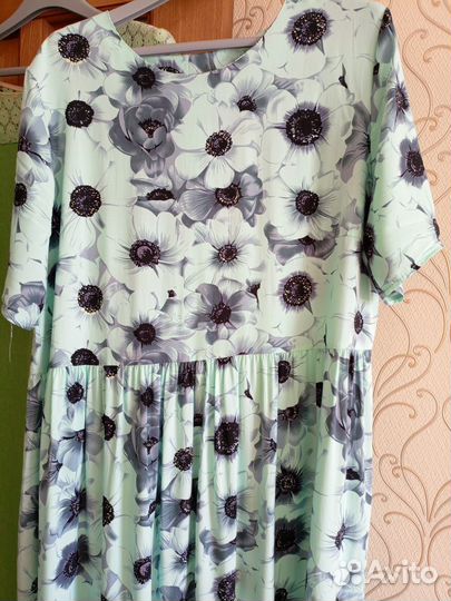 Платья на р.р 54-56