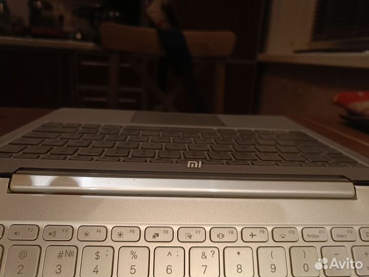 Ноутбук Xiaomi Mi Notebook Air 12.5