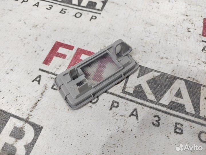 Плафон салона передний левый Toyota Corolla E150