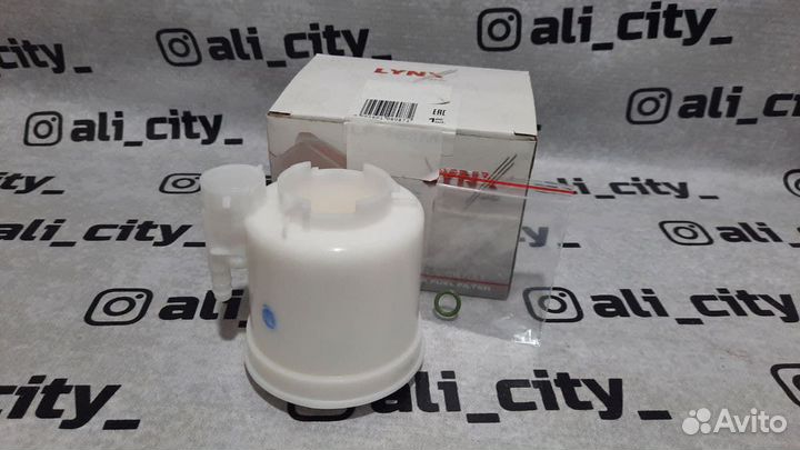 Фильтр топливный Королла е150 lynxauto