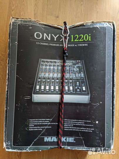 Микшерный Пульт Mackie onix 1220i