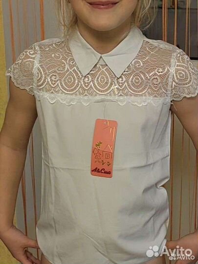 Блузка для девочки новая 134