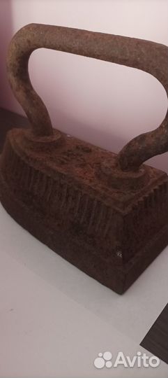 Утюг чугунный старинный