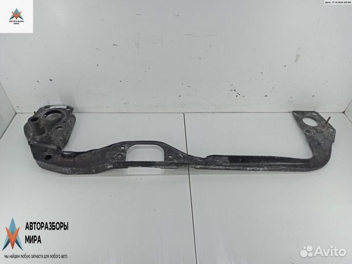 Балка под радиатор Audi A6 4B/C5 2000 4B0805851E