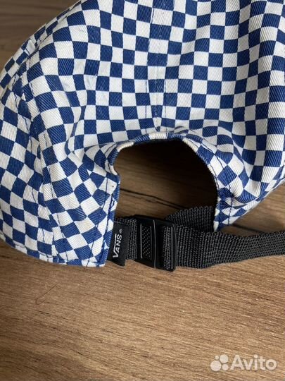 Кепка vans