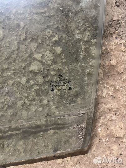 Стекло переднее VW Passat B3