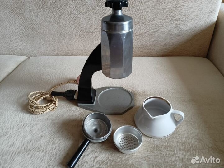 Винтажная кофеварка СССР, 1968 год