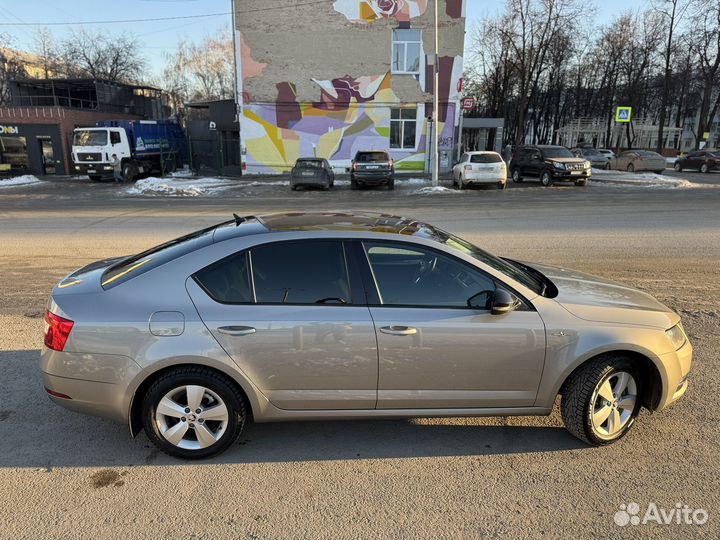 Skoda Octavia 1.6 AT, 2018, 92 240 км