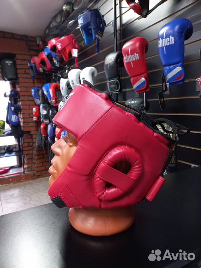 Боксерский шлем Everlast Red