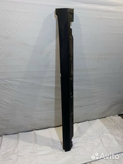 Kia Sorento 09- Порог левый 302