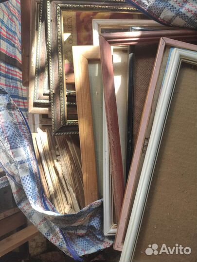 Рамки для фото и картин