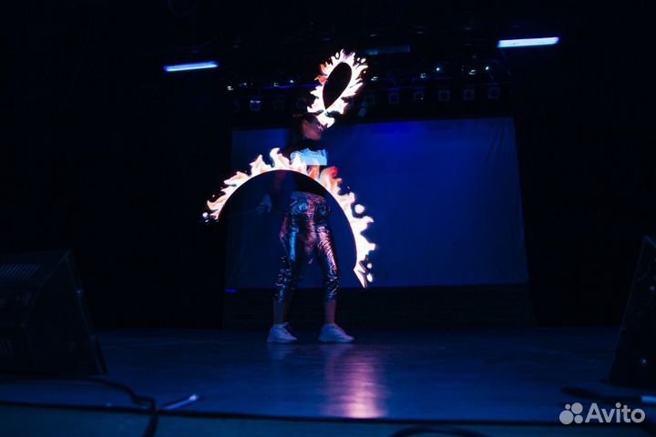 Световое шоу. Свадьбы, юбилеи, утренники