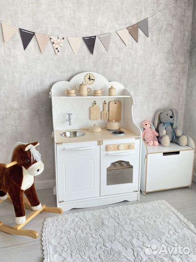 Кухня детская игровая деревянная