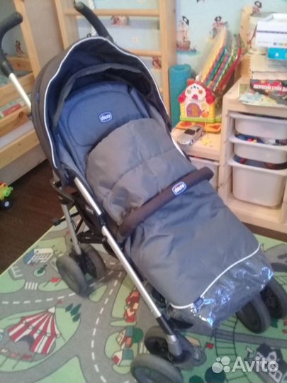 Коляска chicco