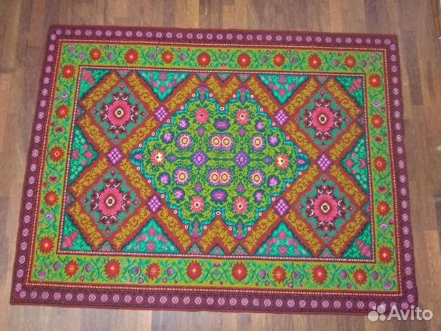 Ковер вышитый крестом