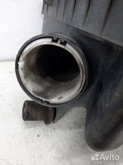 Корпус воздушного фильтра Opel Astra хэтчбэк 3 дв