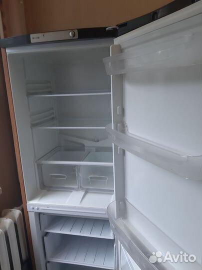 Холодильник indesit б/у