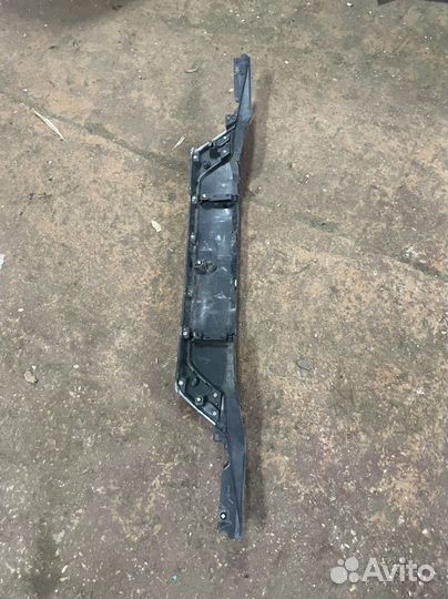 Накладка двери багажника задняя Mitsubishi