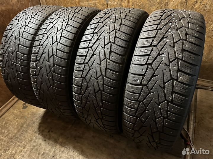 Nokian Tyres Hakkapeliitta 7 215/65 R16 102T