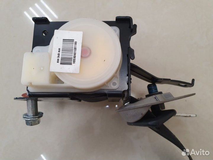 Ремень безопасности передний правый Kia Magentis 2