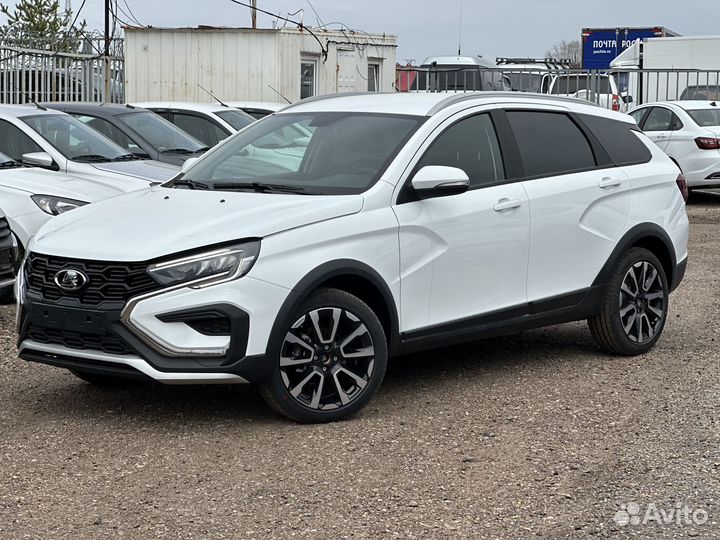 LADA Vesta Cross 1.8 CVT, 2024