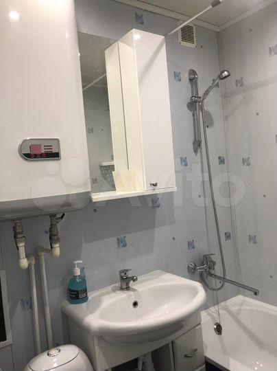 2-к. квартира, 42 м², 3/5 эт.