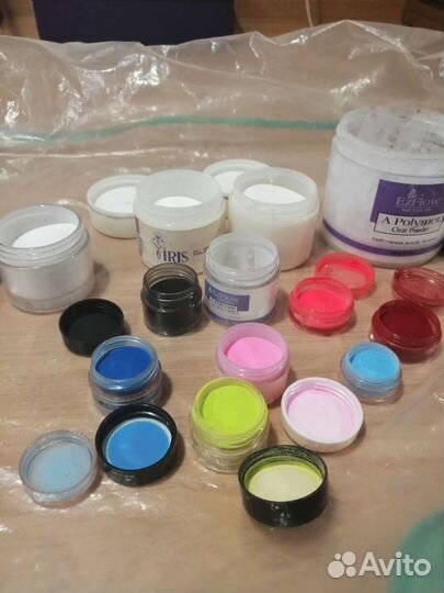 Акриловая пудра