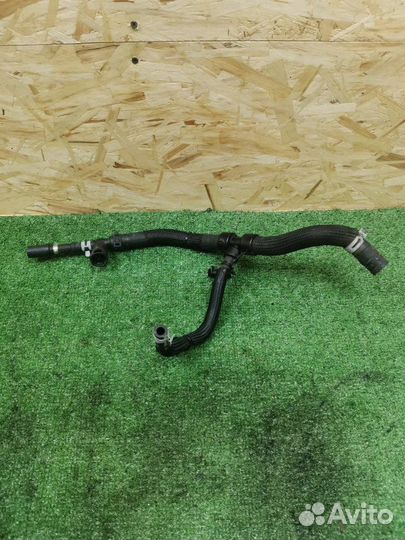 Патрубок системы охлаждения Ford Mondeo 5 1.5