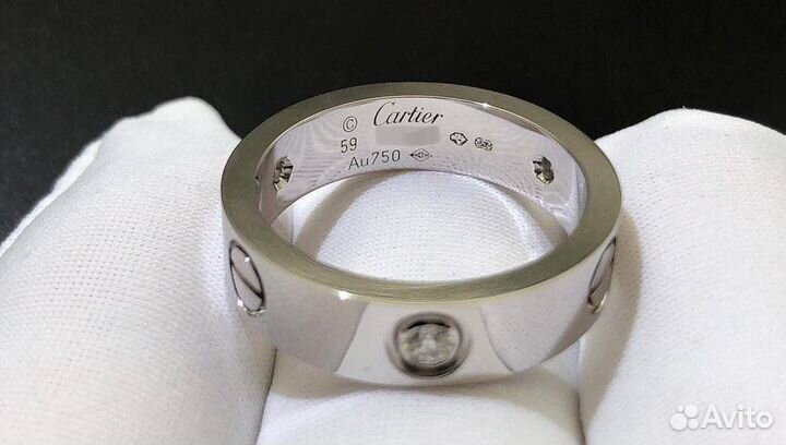 Кольцо Cartier Love
