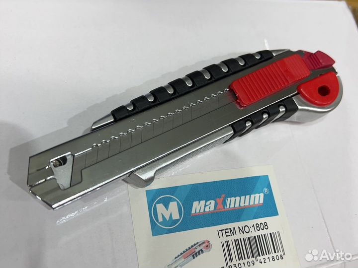 Канцелярский нож