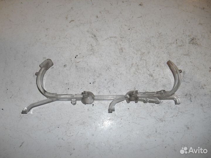 Крепеж на печку 758268 Toyota Yaris Тойота Ярис