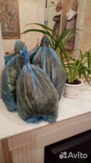 Палантин разных цветов и размеров. И мн. другое