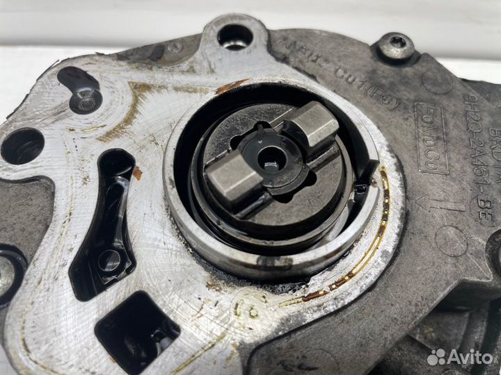 Вакуумный насос Land Rover Range Rover Sport L320