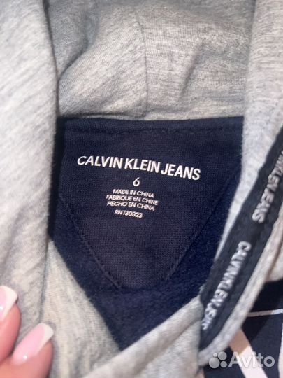 Calvin klein костюм