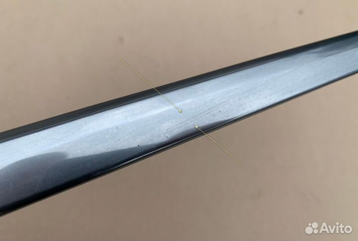 Молдинг двери задней правой Cadillac XT5