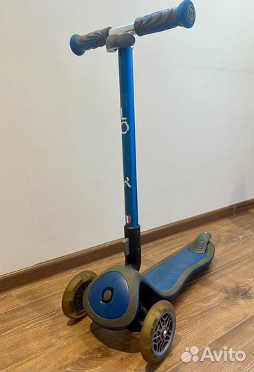 3 х колесные самокат Glober elite delyxe