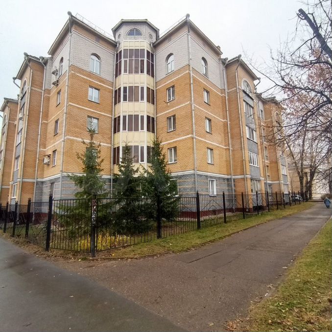Ул начальная казань. Ул начальная казань. Мавлютова 17 казань. Казань street. Красной позиции, 33.