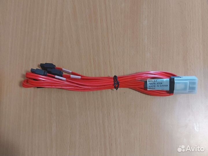 Адаптер Molex SAS-Kabel SFF-8087 to 4xsata 7-pin 0