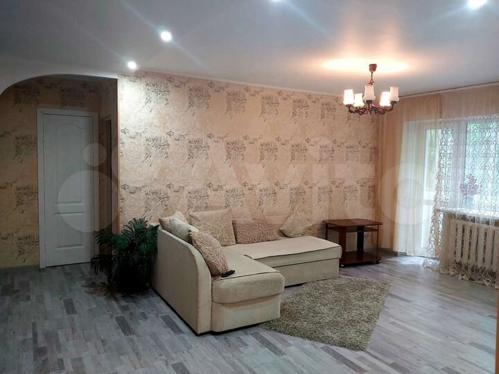 2-к. квартира, 57 м², 2/5 эт.